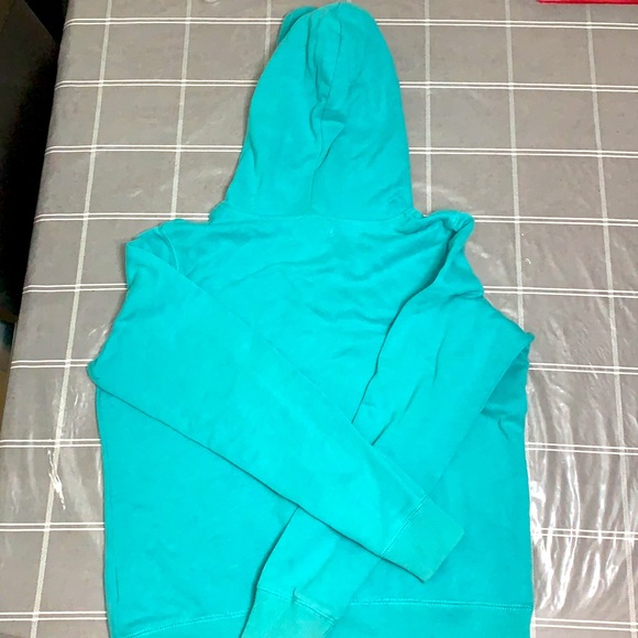 Hollister Sweater with hoodie - Picture 3 of 4